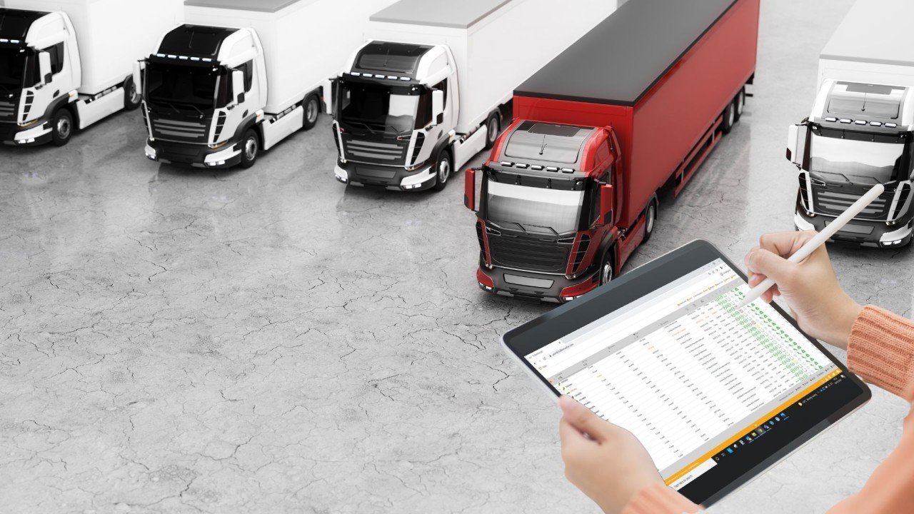 Leveraging GPS Tracking Fleet Management Solutions for Enhanced Emergency Response