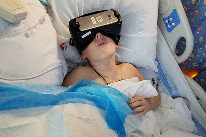 Cancer Treatment: Can Virtual Reality Support the Treatment?