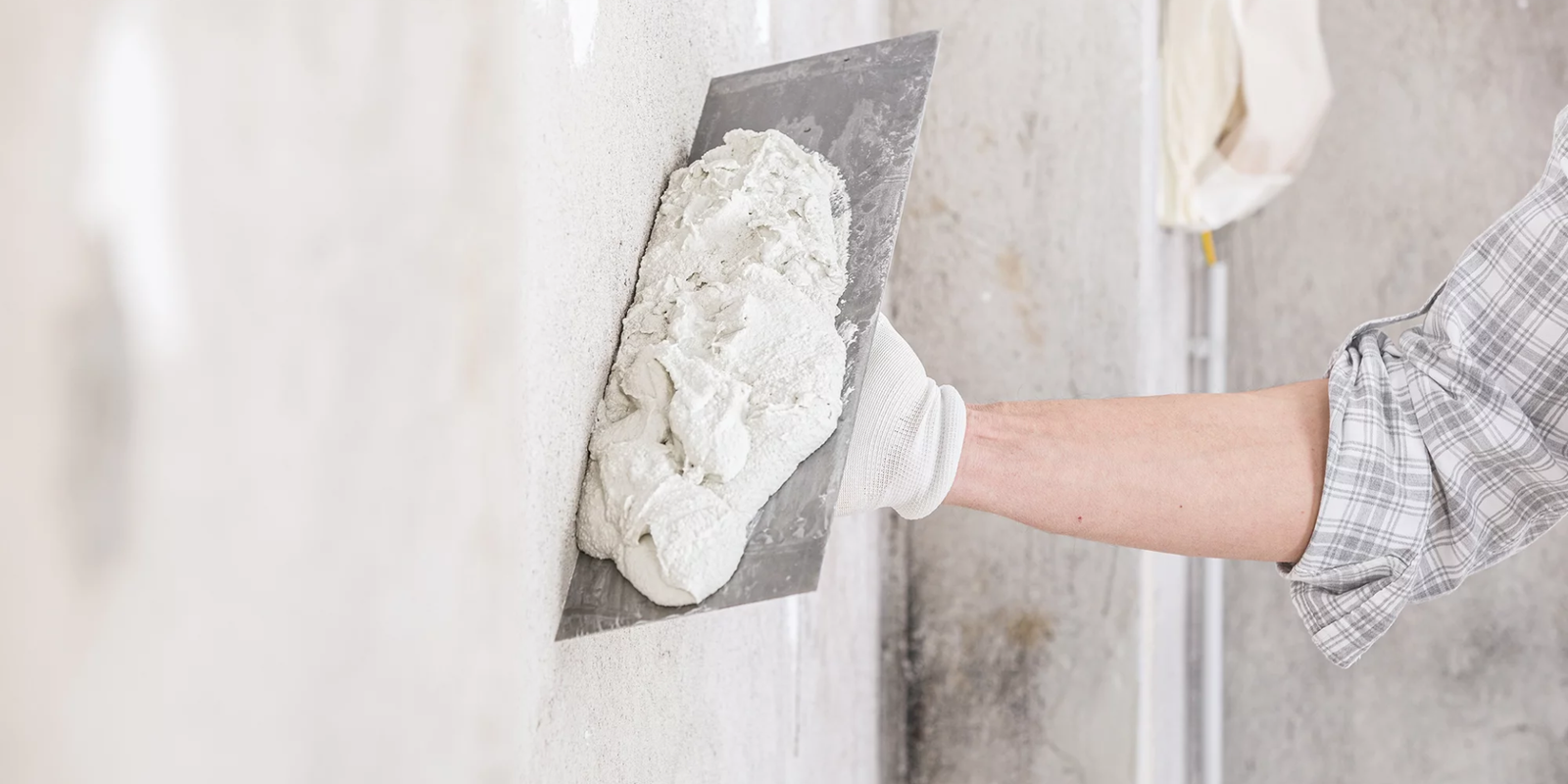 How to Ensure You’re Getting the Best Value for Your Money with Gypsum Plaster Manufacturers in India?