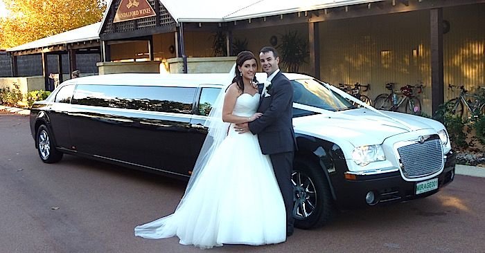 wedding-limo-10-seater