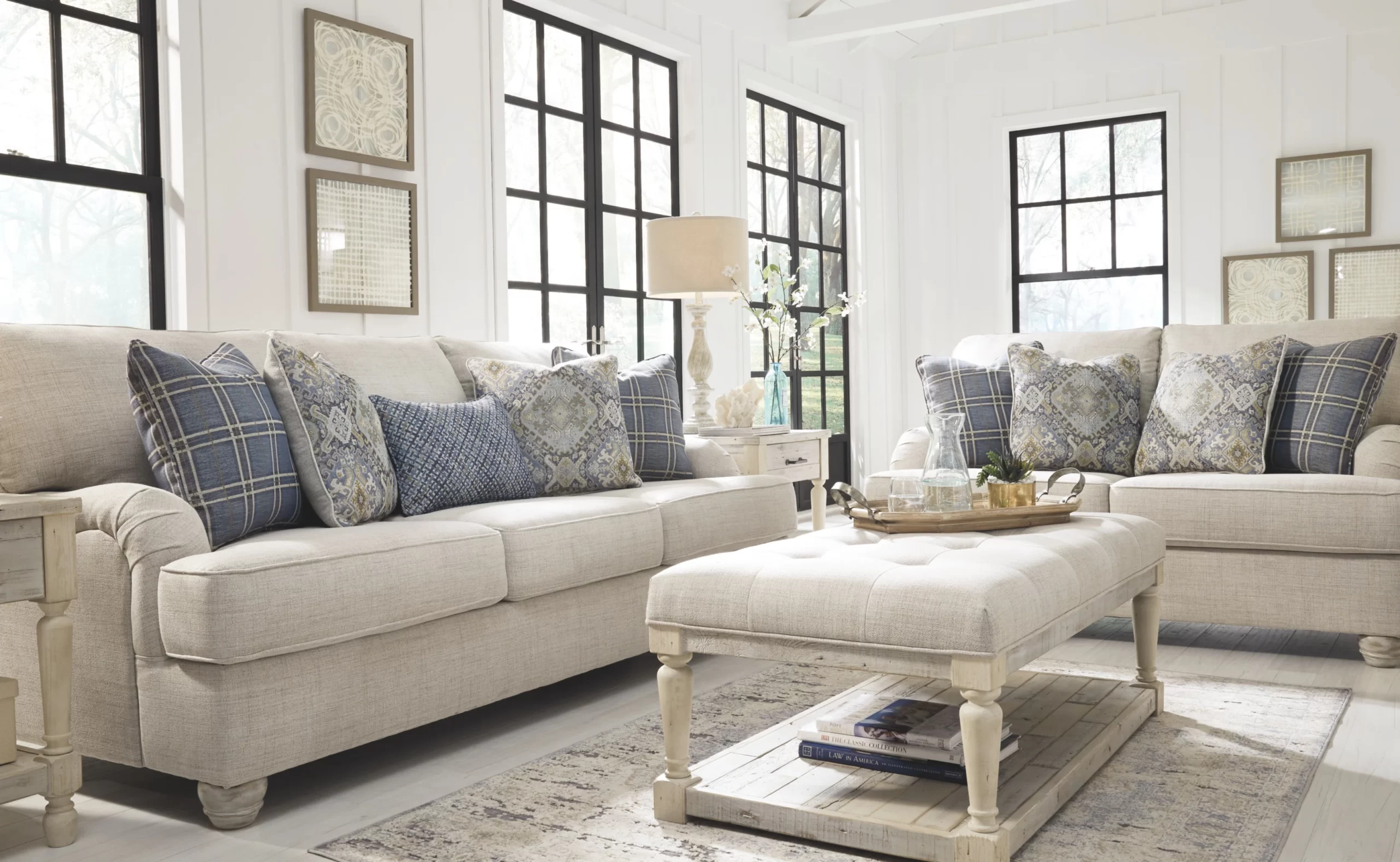 How to Refresh Your Living Room with Sofa Upholstery?