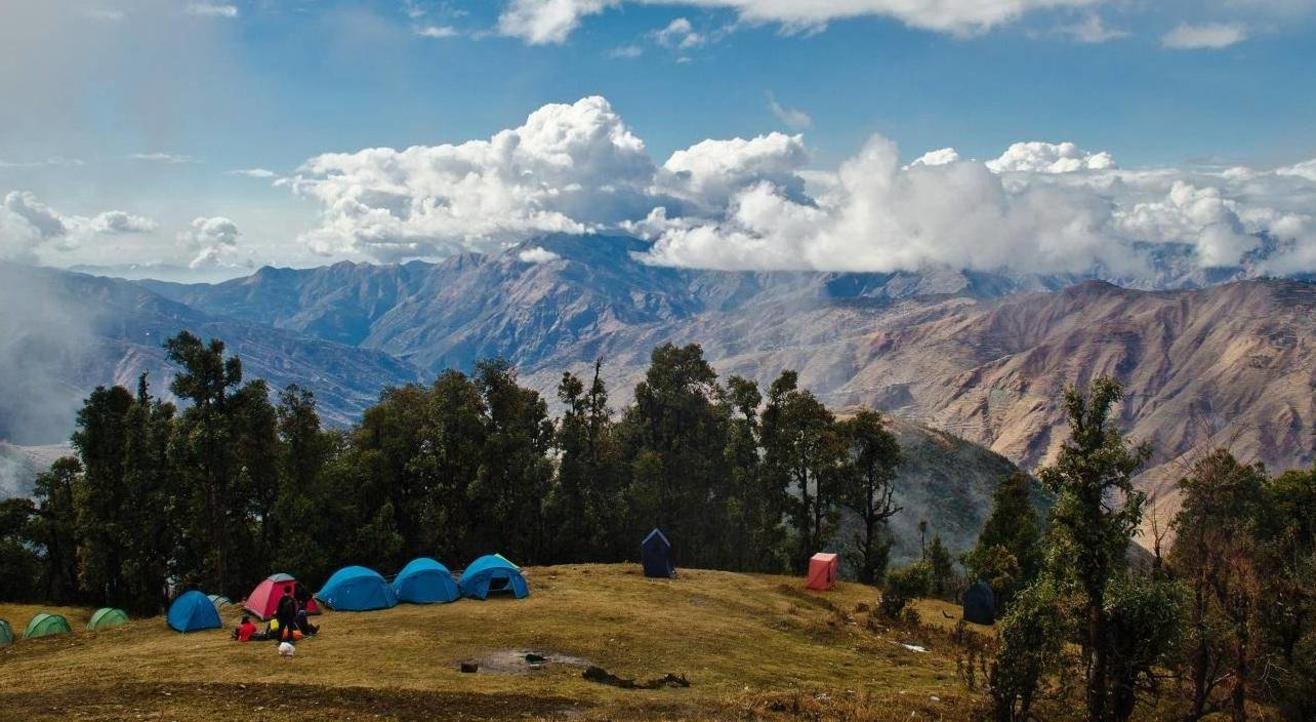  Nag Tibba Trek: Adventure in the Himalayas 