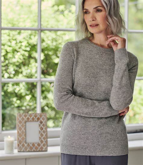 women’s cashmere jumper