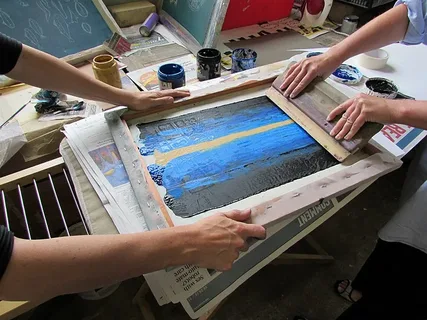 Is Screen Printing Melbourne’s Secret to Customized Creative Expression?