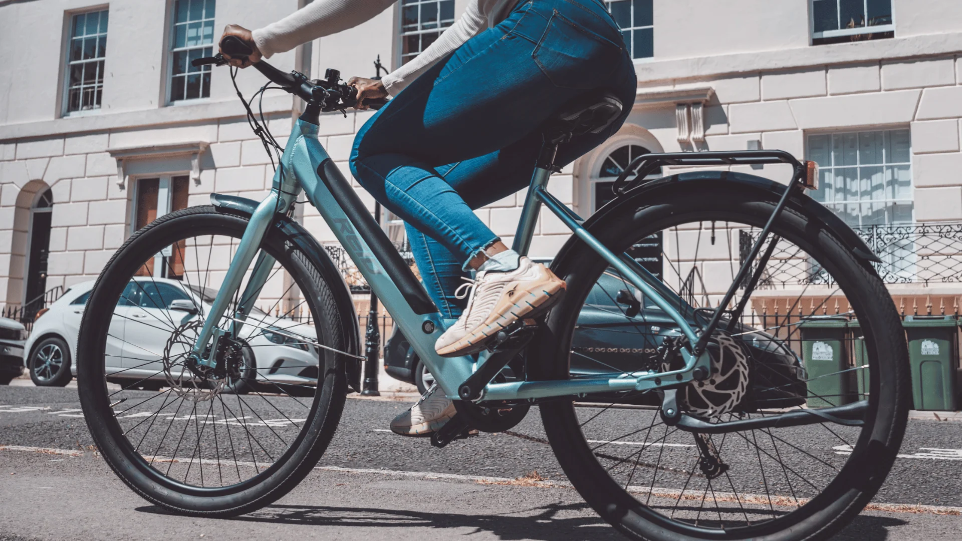 How to Choose the Perfect Electric Bike Rental for Your Needs